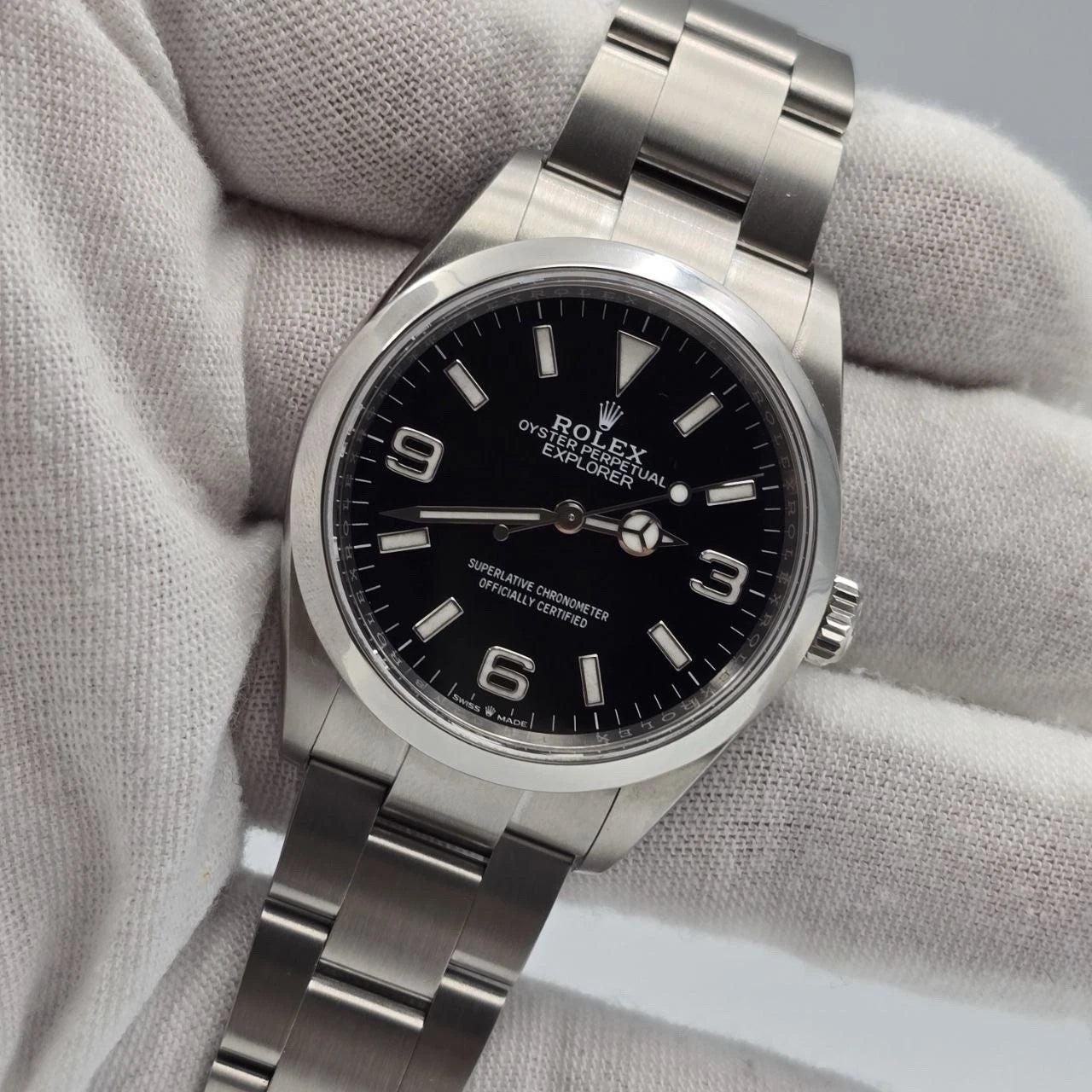 PAPERS MINT 2021 Rolex Explorer Black Dial Stainless Steel 36mm Watch 124270 BOX