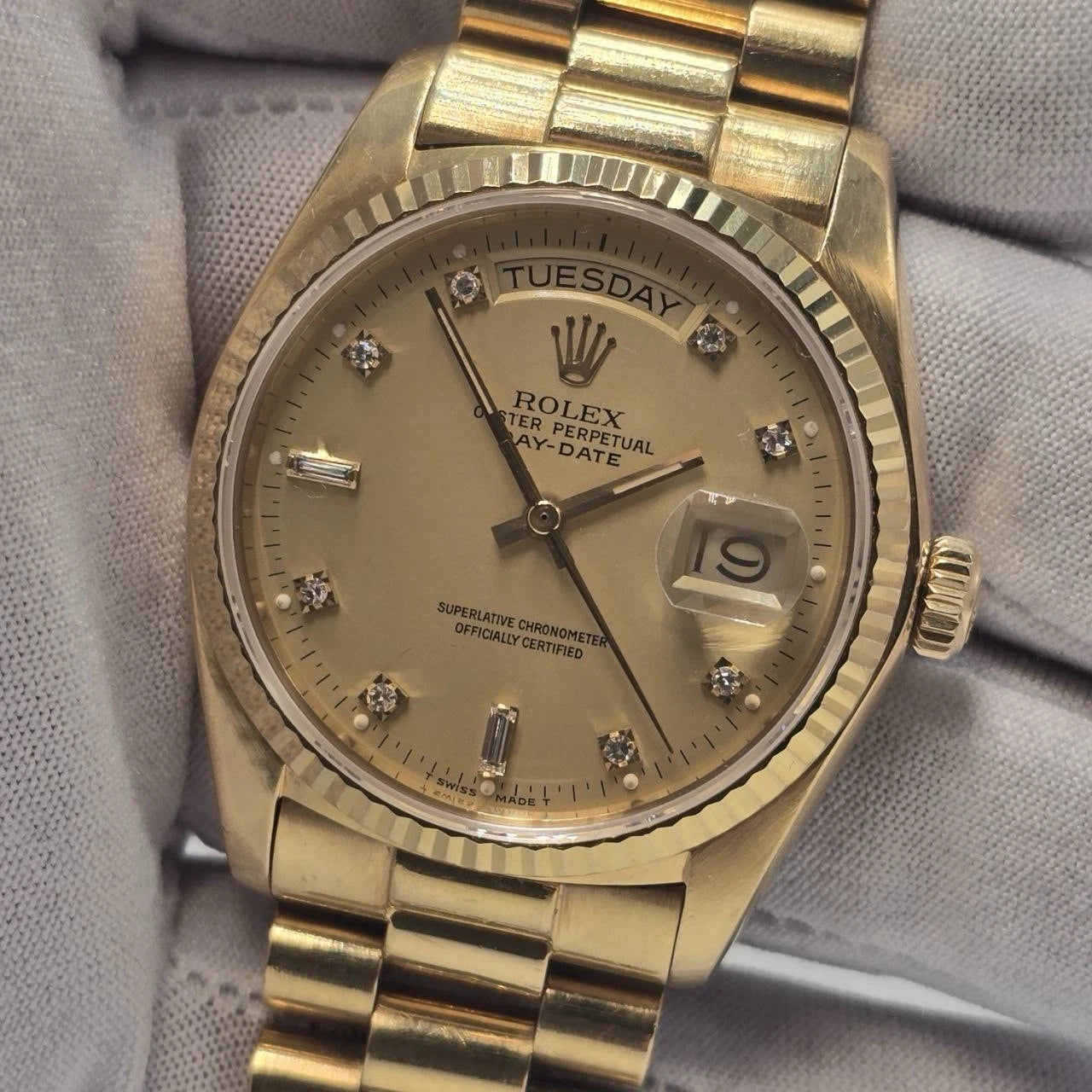 Rolex Day-Date 18038 President 18k Gold 36mm Factory Champagne Diamond Dial