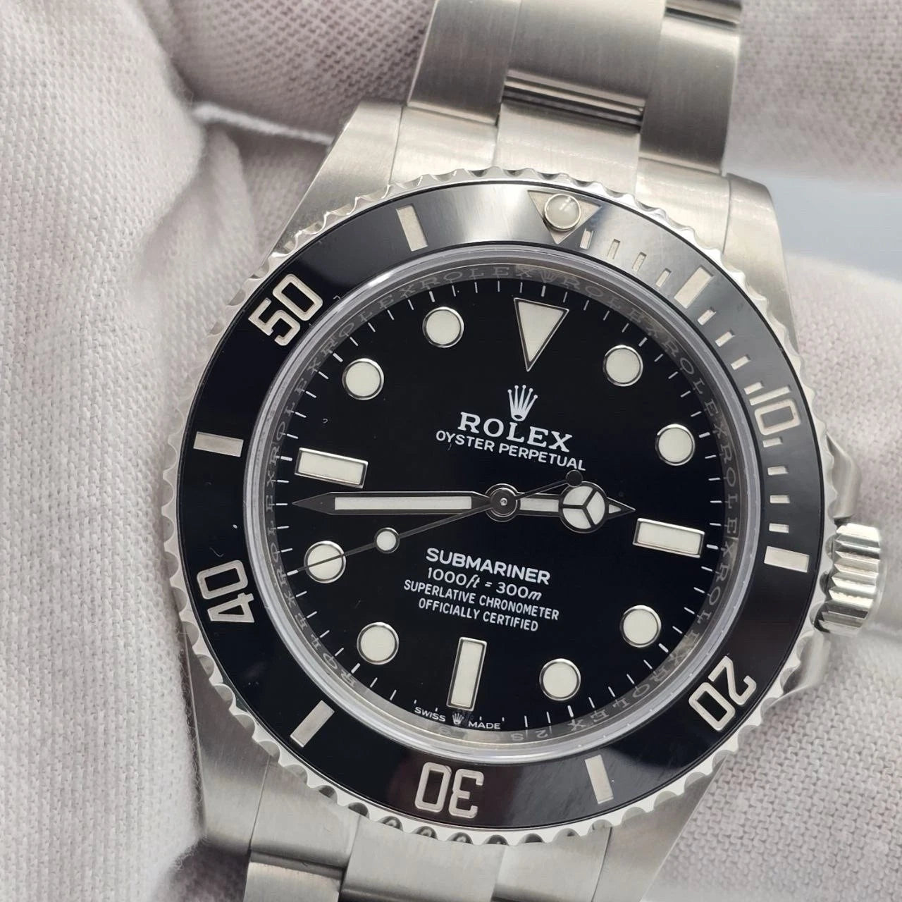 MINT Rolex Submariner No Date Ceramic 41mm Stainless Steel Bracelet 124060