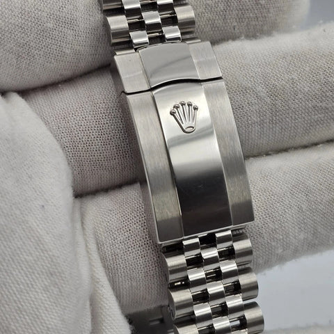 PAPERS 2025 Rolex Datejust 41mm 126334 Blue Stick Dial Fluted Bezel Jubilee BOX