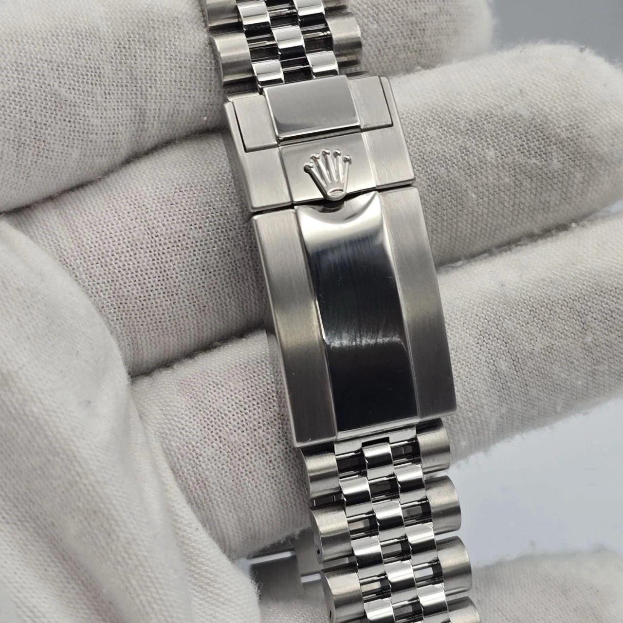 PAPERS 2024 Rolex GMT-Master II “Sprite” 40mm 126720VTNR Jubilee Black Dial BOX