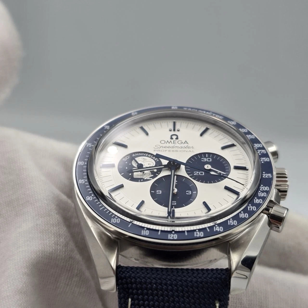 NEW 2026 OMEGA Speedmaster 50th Anniversary 310.32.42.50.02.001 Snoopy 42mm