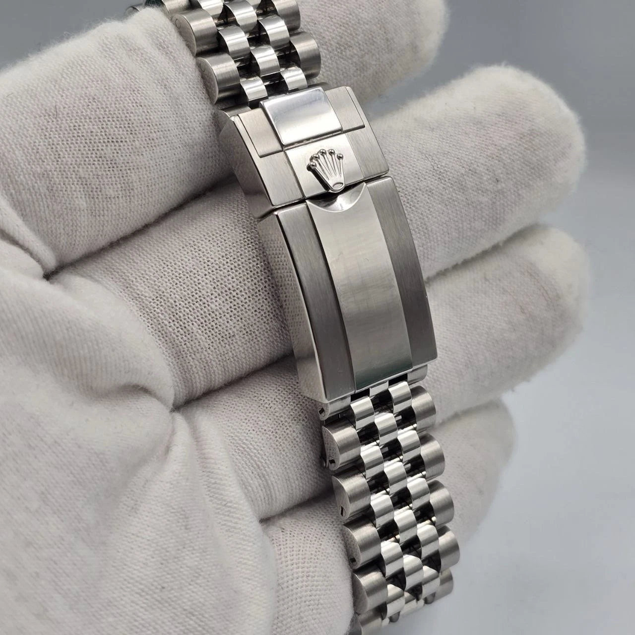 NEW 2026 Rolex GMT-Master II BATGIRL Steel JUBILEE 40mm 126710BLNR UNWORN