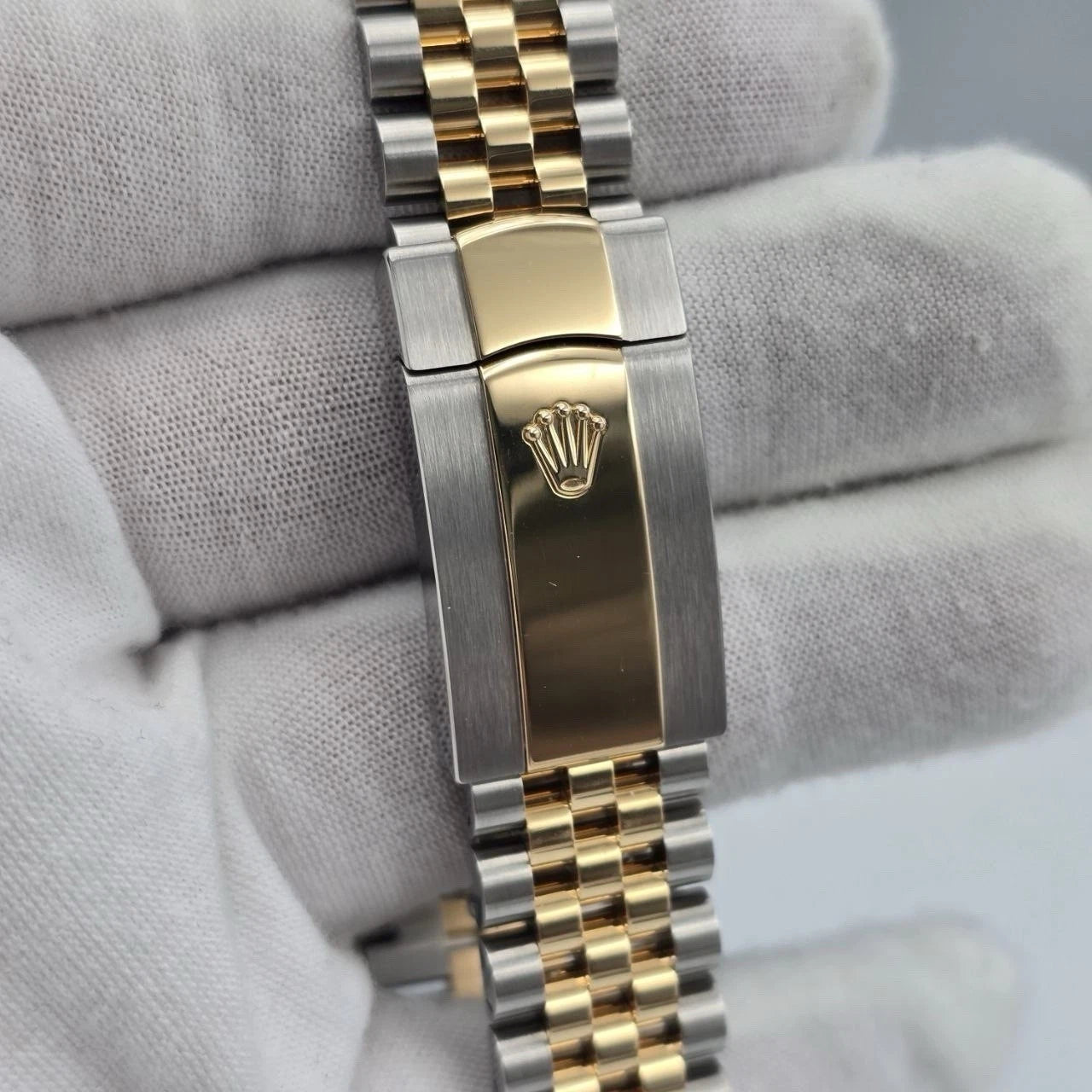 PAPERS 2023 Rolex Datejust 41mm Two Tone Wimbledon Dial Jubilee 126333 BOX