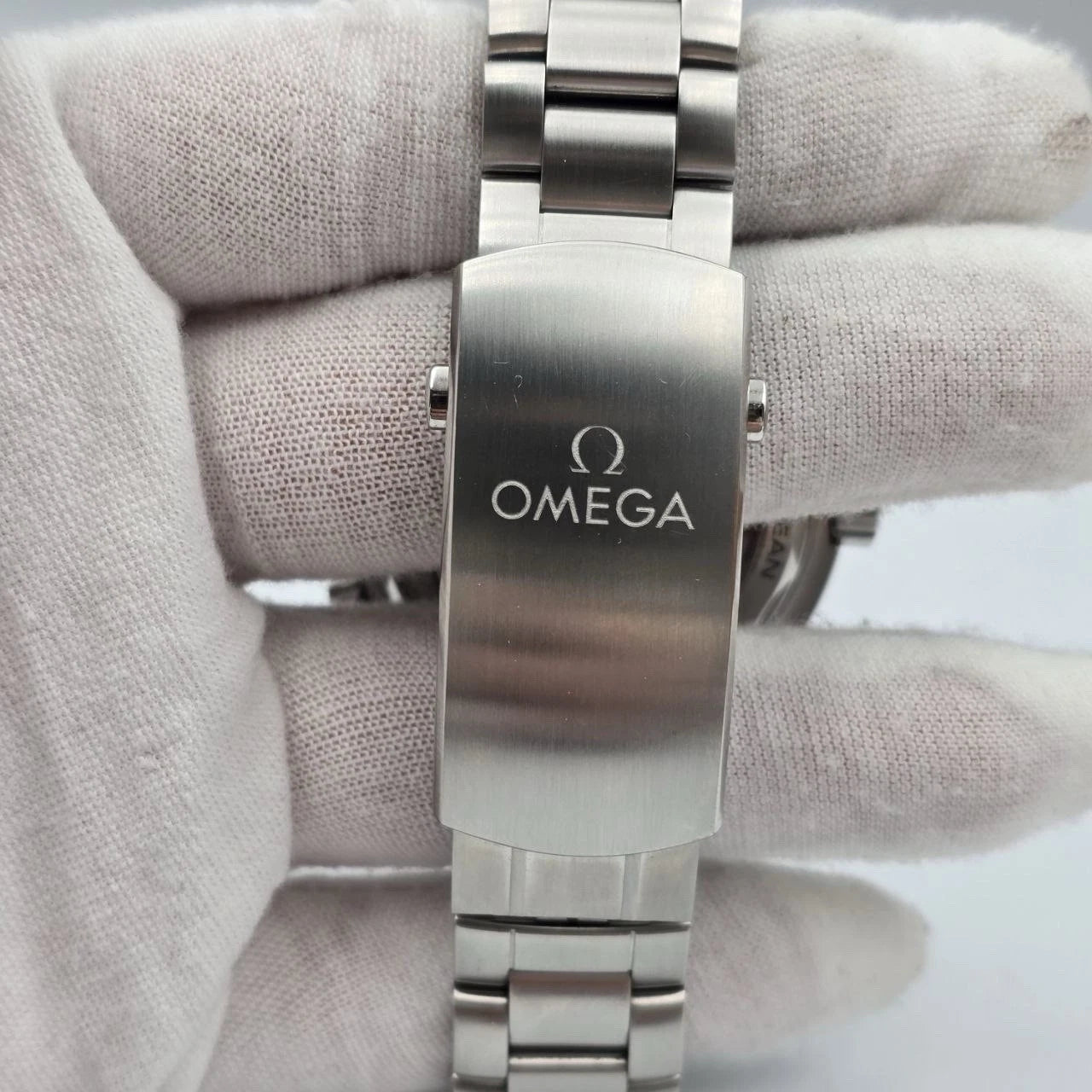 2024 PAPERS OMEGA Seamaster Planet Ocean GMT 600M “Oreo" 215.30.44.22.01.001 BOX