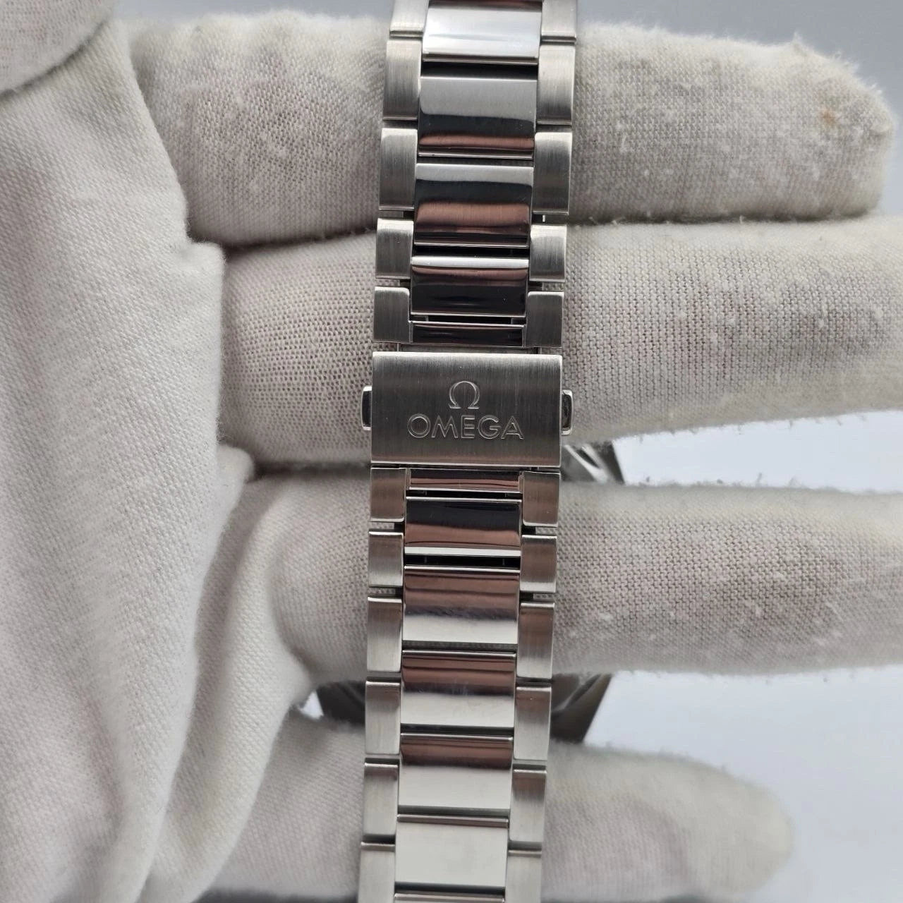 Omega Seamaster Aqua Terra 220.10.41.21.03.001