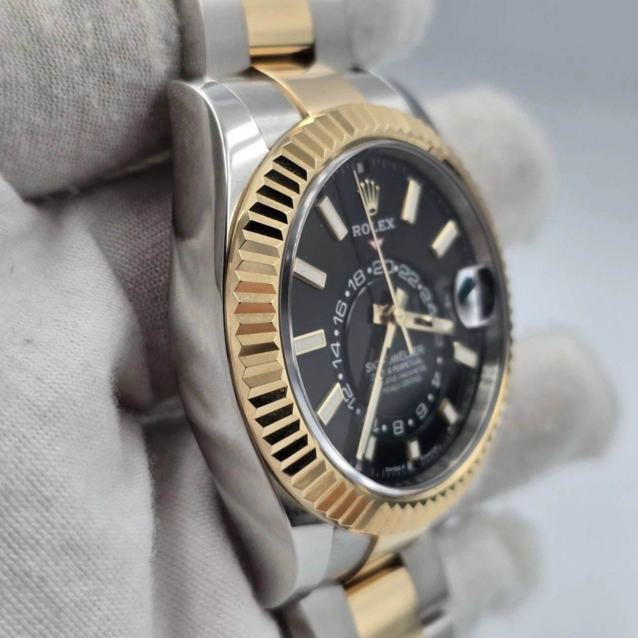 Rolex Sky-Dweller 336933 Two Tone