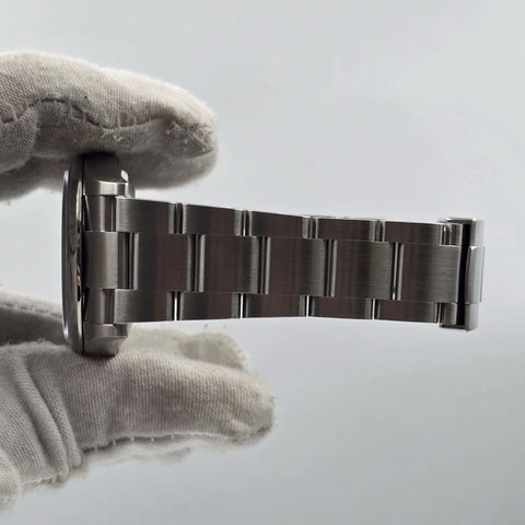 Rolex Oyster Perpetual 126000 Lavender 9