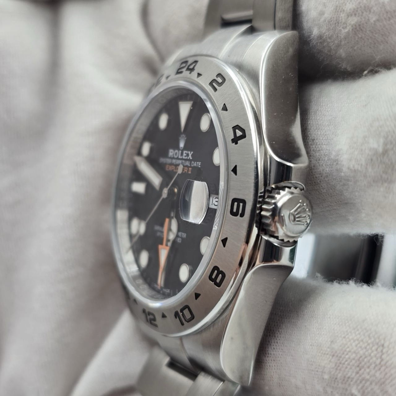 PAPERS 2019 Rolex Explorer II Black Orange Steel 42mm Watch 216570 BOX