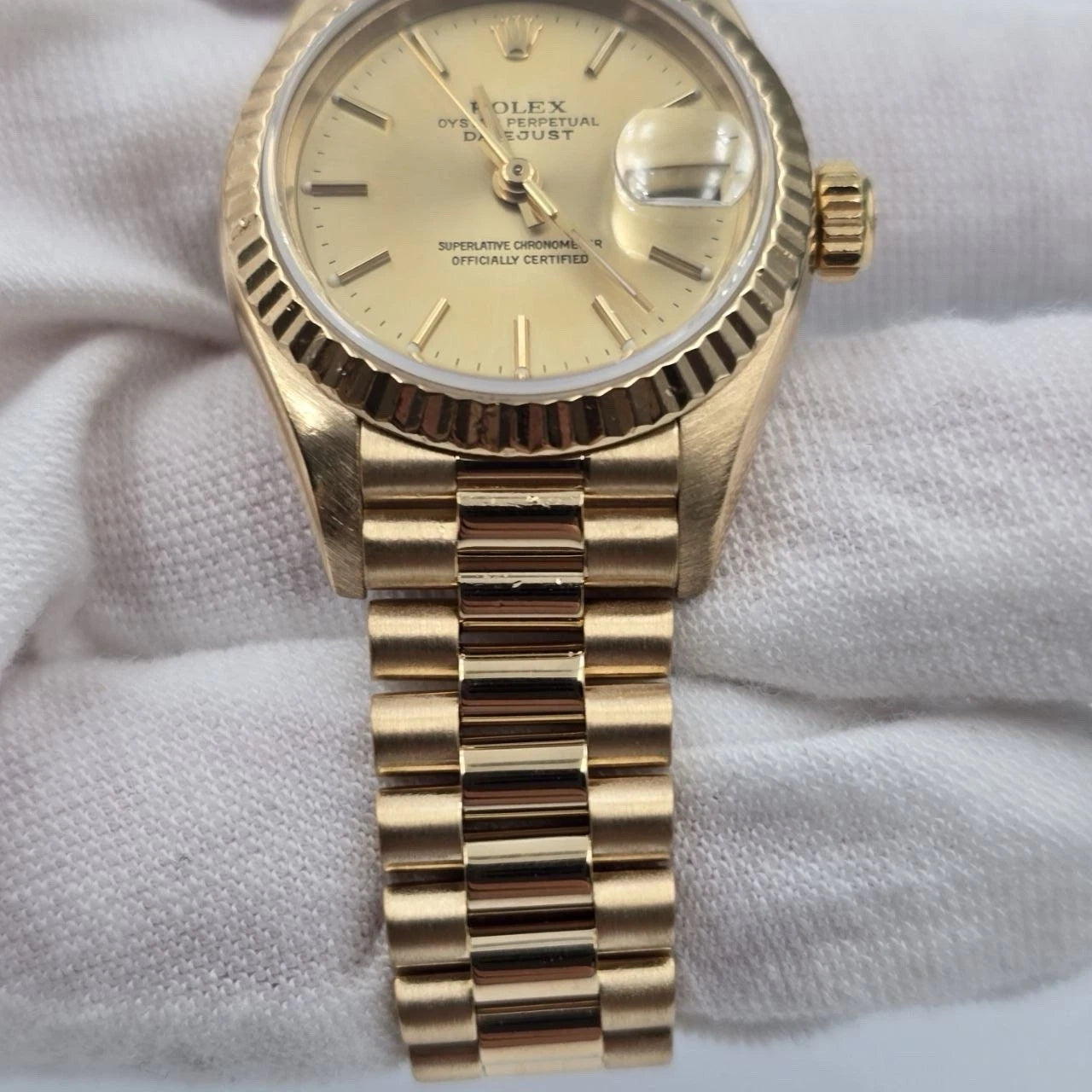 Rolex Datejust Champagne Stick Dial 18K Yellow Gold Fluted Bezel 26mm 69178