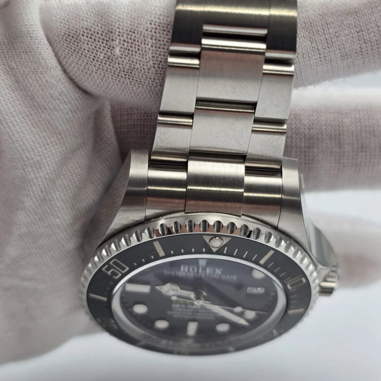 PAPERS 2022 Rolex Sea-Dweller Deepsea James Cameron Blue 136660 44mm Watch BOX