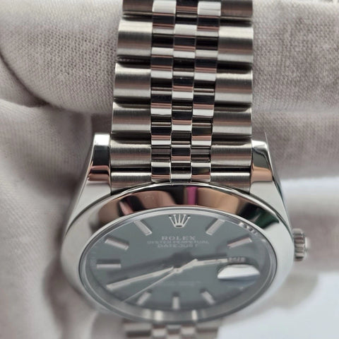 PAPERS 2025 Rolex Datejust 41mm Steel Mint Green Smooth Jubilee 126300 BOX