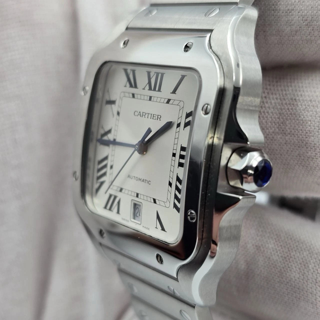 2022 PAPERS Cartier Santos de Cartier Stainless Steel White Dial WSSA0018 BOX