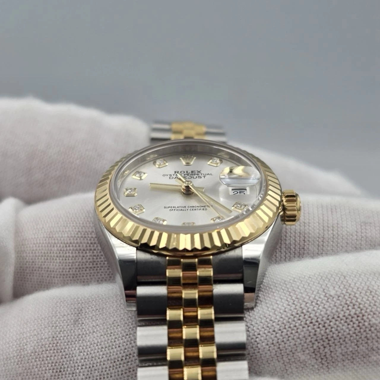2023 PAPERS Rolex Lady Datejust 28mm 279173 Silver Diamond Dial Jubilee BOX