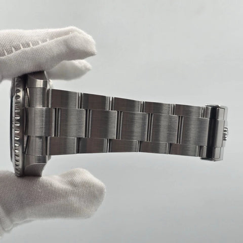 2019 PAPERS Rolex Sea-Dweller Black Red Letters Stainless Steel 43mm 126600 BOX