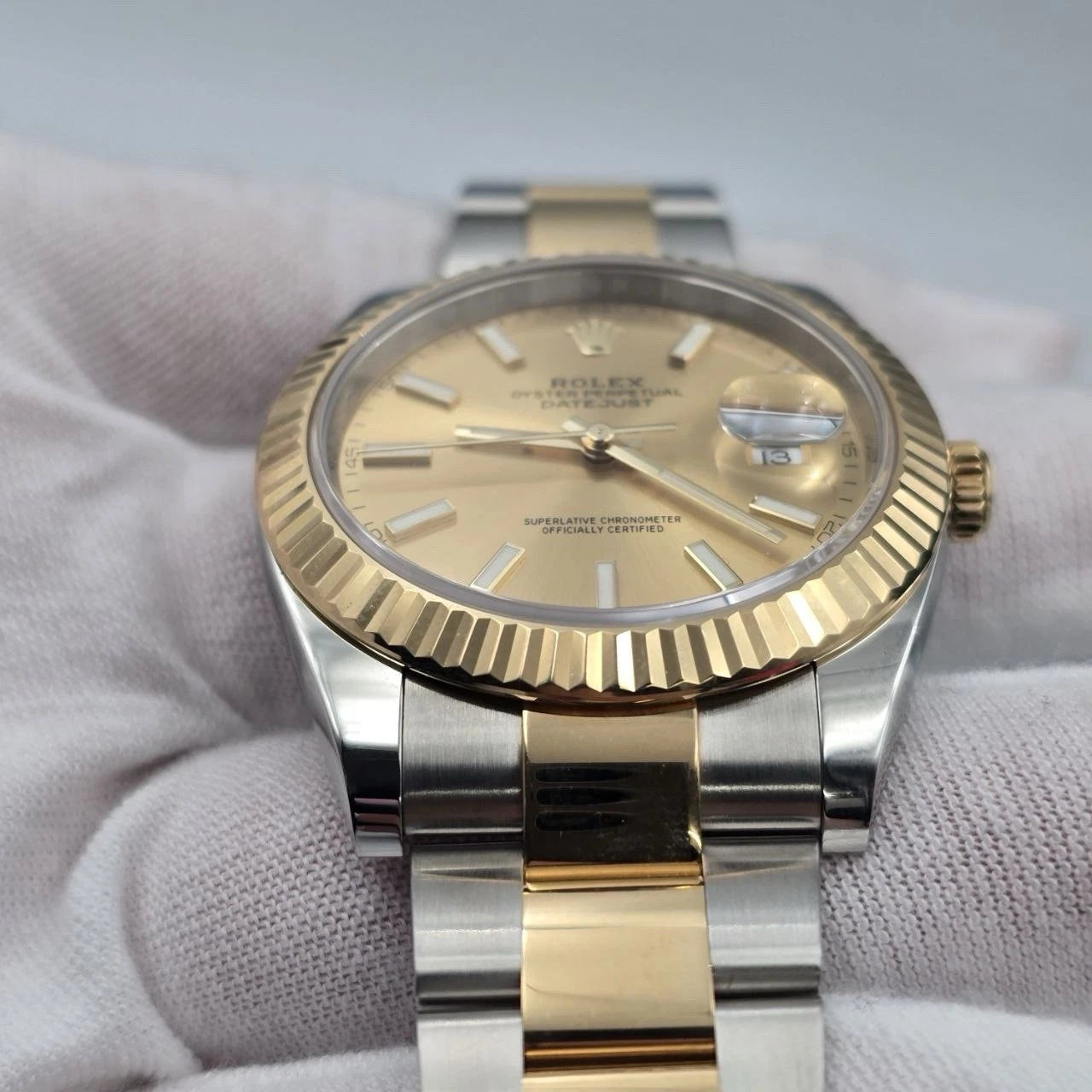 2022 PAPERS Rolex Datejust 41 Champagne Dial Oyster 18K Gold Steel 126333 BOX