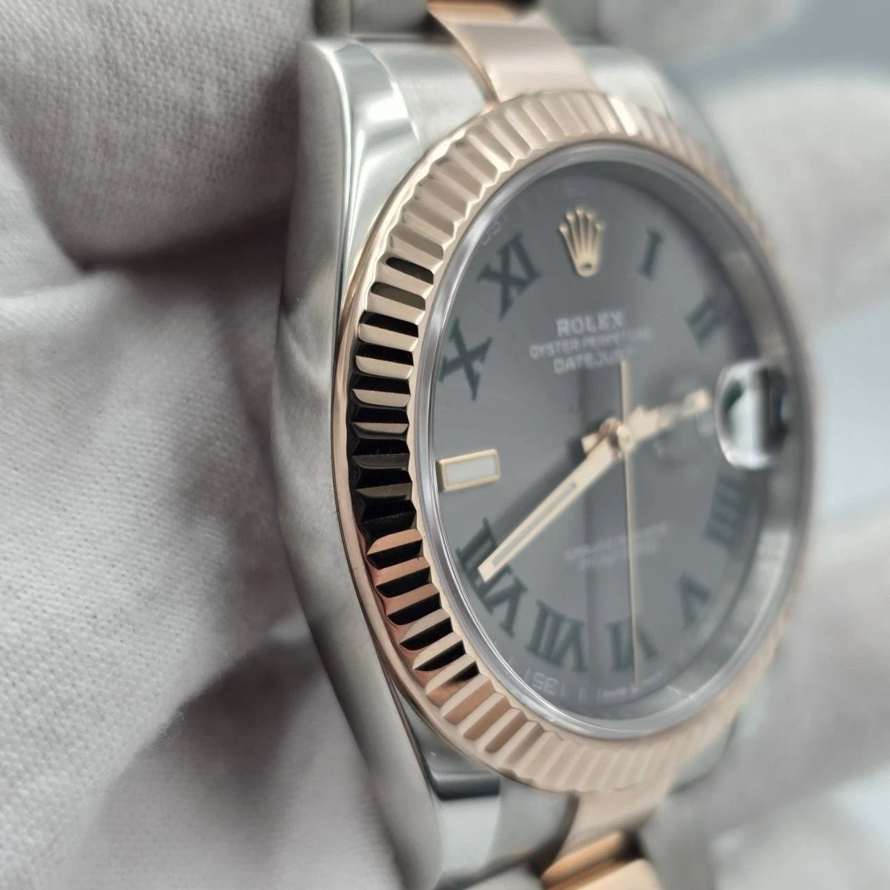 PAPERS 2024 Rolex Datejust 41mm 126331 Two-Tone Oyster Wimbledon Dial BOX