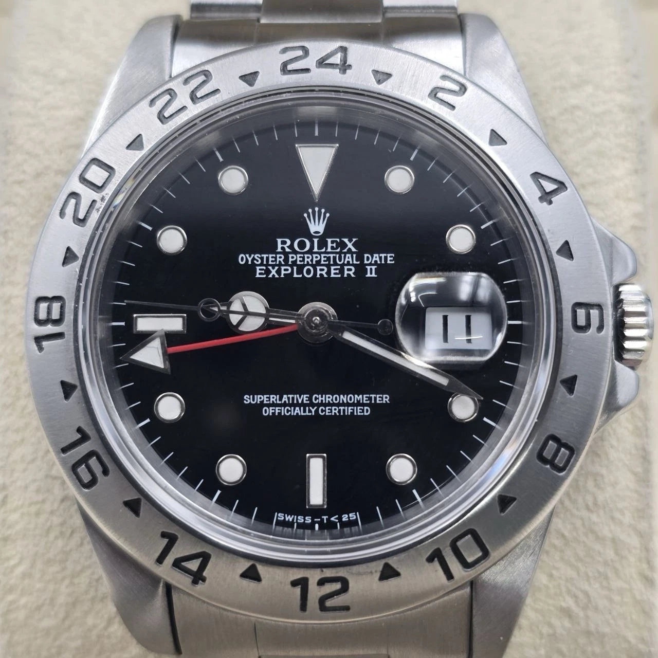 Rolex Explorer II Black 16570 Stainless Steel Oyster Date Watch 40mm