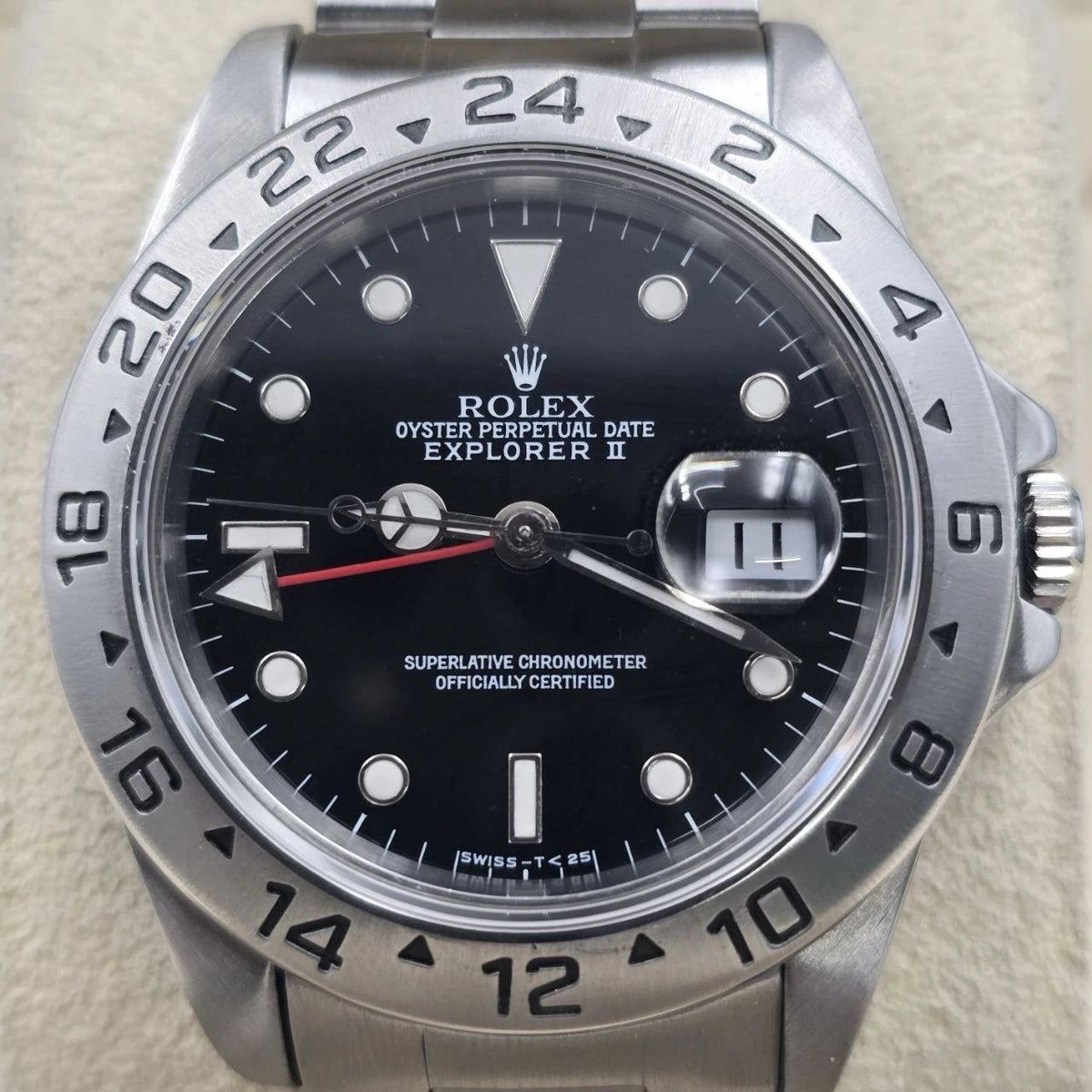 Rolex Explorer II Black 16570 Stainless Steel Oyster Date Watch 40mm