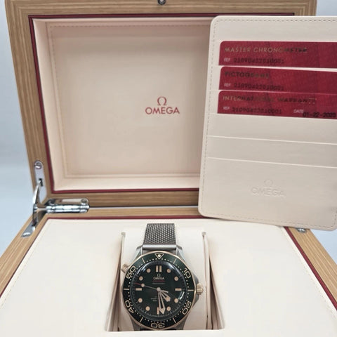 2025 Omega Seamaster Diver Green Titanium Bronze Gold 210.90.42.20.10.001