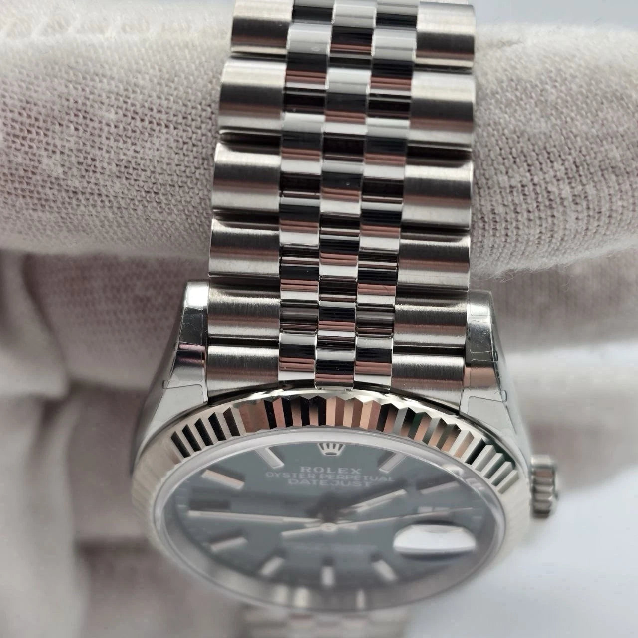 NEW 2026 Rolex Datejust 36mm 126234 Mint Green Dial Fluted Jubilee UNWORN