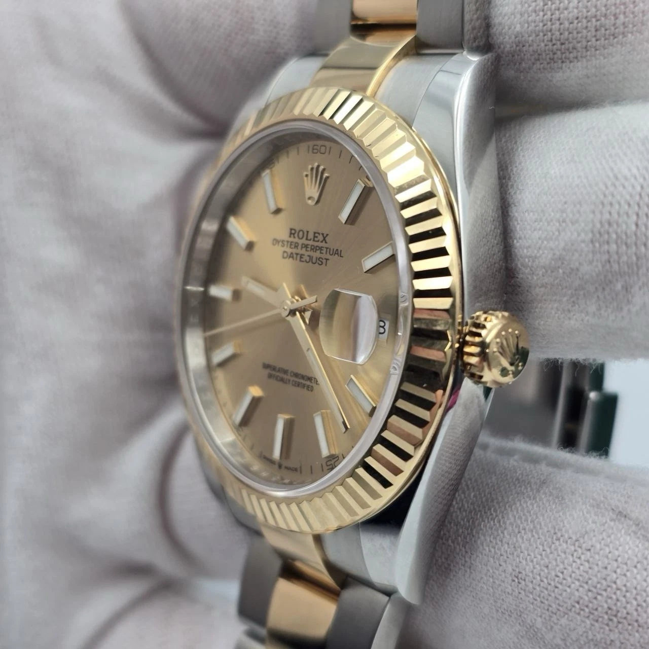 2022 PAPERS Rolex Datejust 41 Champagne Dial Oyster 18K Gold Steel 126333 BOX