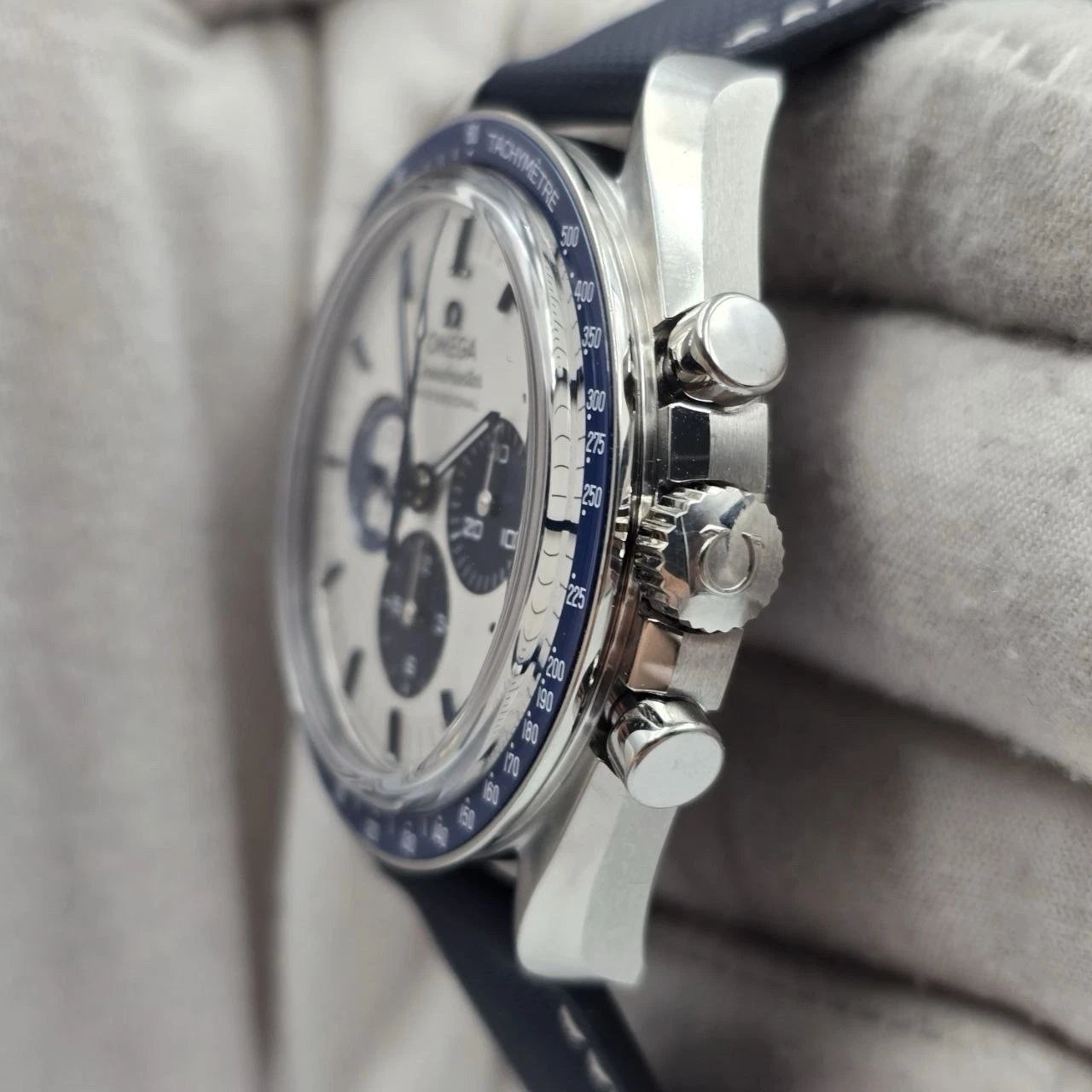 Omega Speedmaster Snoopy