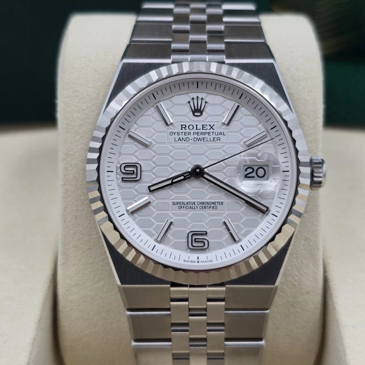 NEW 2026 Rolex Land-Dweller 127334 Steel Honeycomb White Dial 40mm Watch