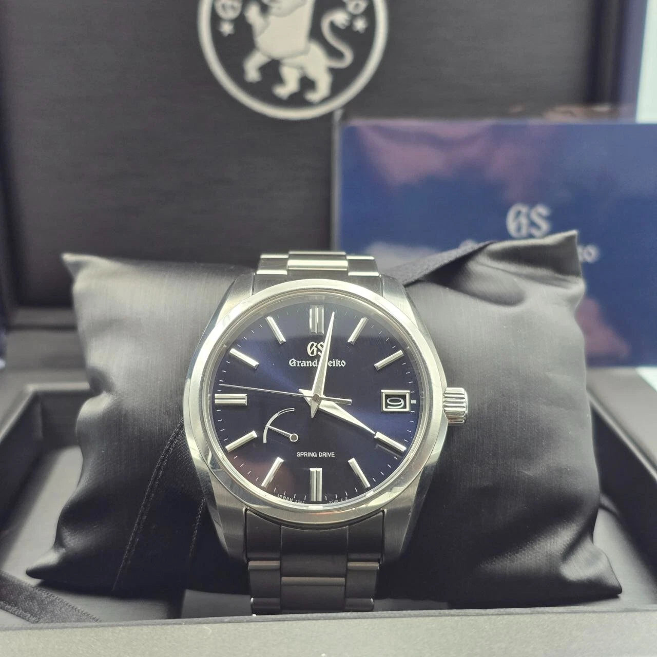 PAPERS 2023 Grand Seiko Blue 40mm Steel Watch SBGA439 Heritage Collection BOX