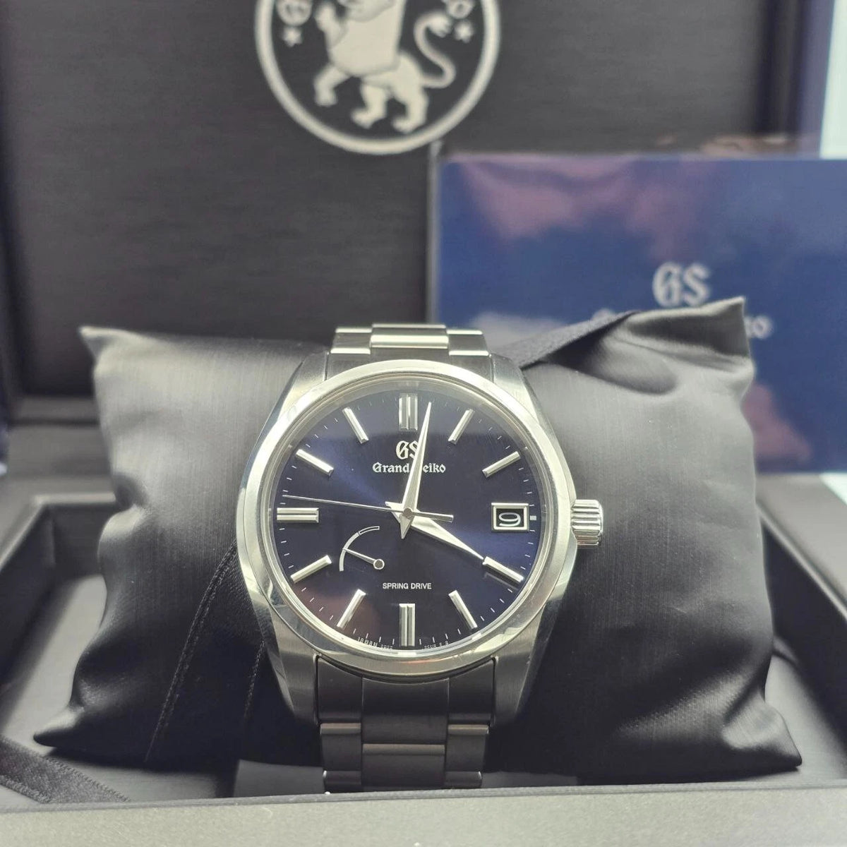 PAPERS 2023 Grand Seiko Blue 40mm Steel Watch SBGA439 Heritage Collection BOX