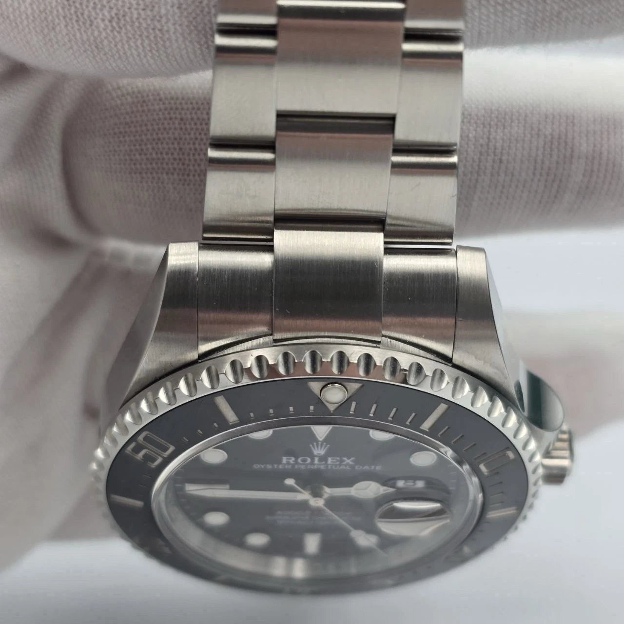 2019 PAPERS Rolex Sea-Dweller Black Red Letters Stainless Steel 43mm 126600 BOX