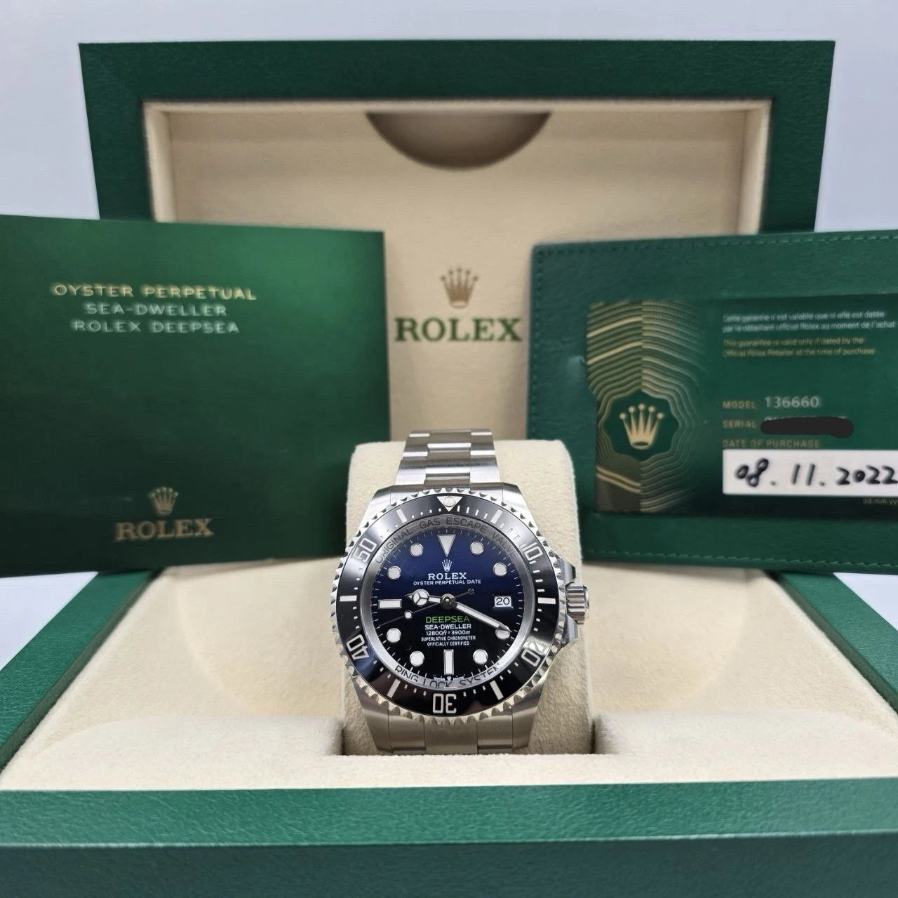 PAPERS 2022 Rolex Sea-Dweller Deepsea James Cameron Blue 136660 44mm Watch BOX