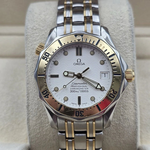 Mens Omega Seamaster 18K Gold 300M Chronometer Watch White Dial 36MM 2352.20
