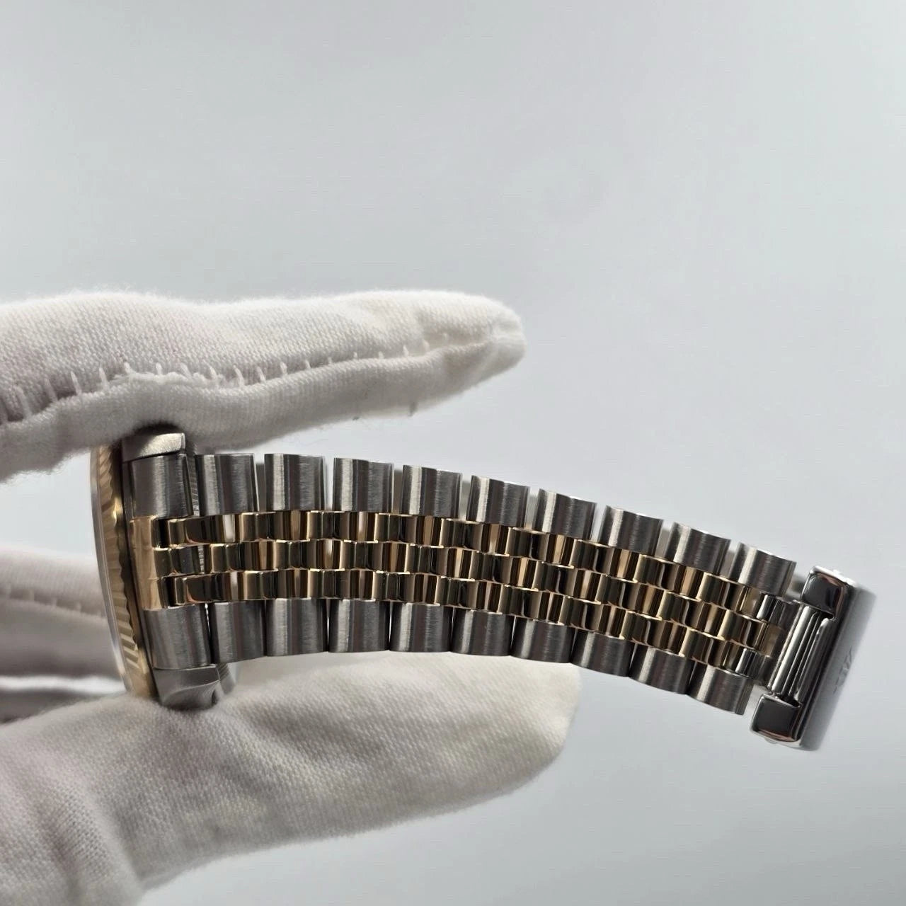 PAPERS Rolex Datejust 36mm Champagne Diamond Dial Two Tone Jubilee 16233 BOX