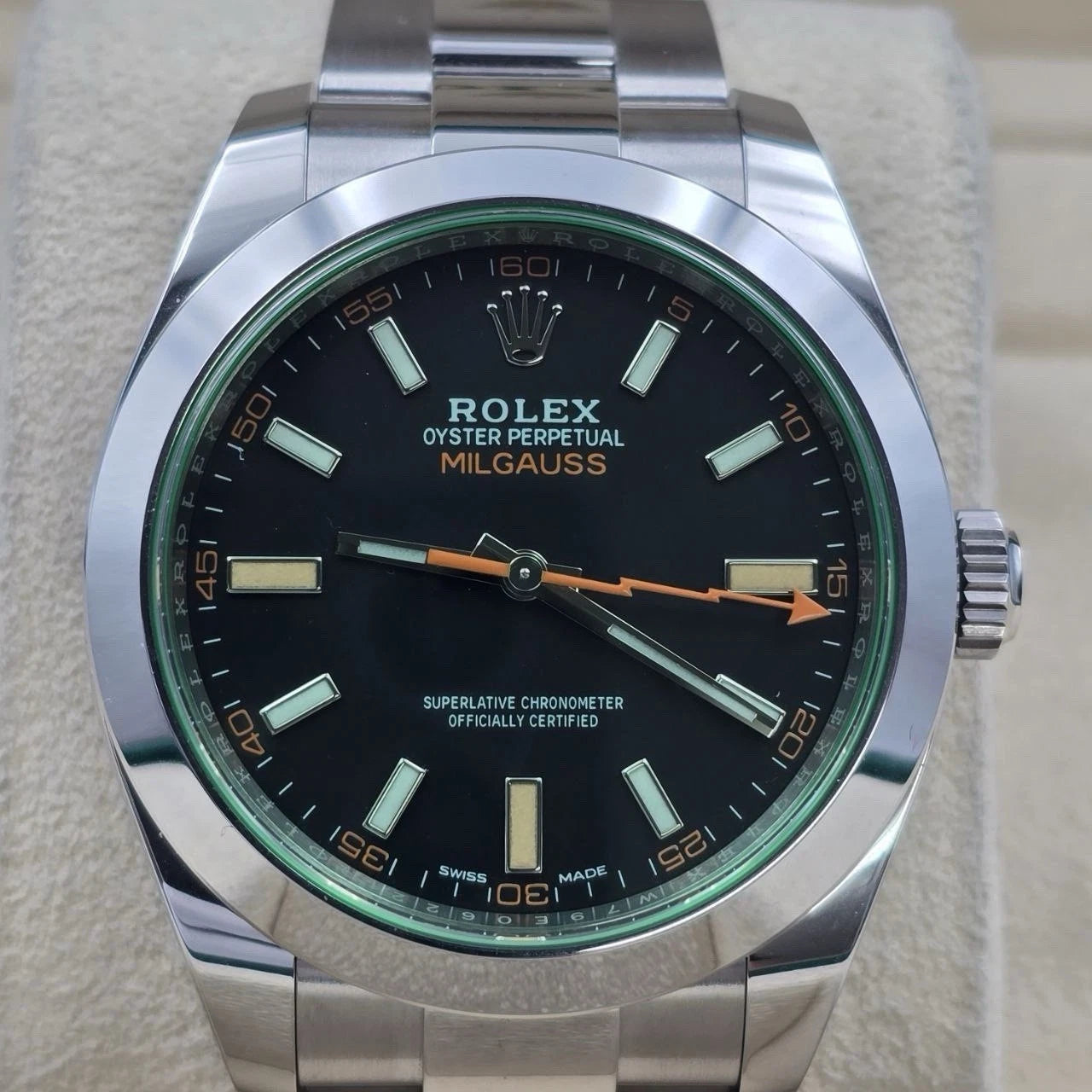 PAPERS 2022 Rolex Milgauss 40mm Steel Black Dial Green Crystal 116400GV BOX