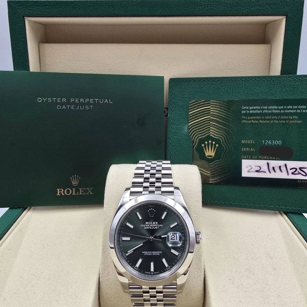 PAPERS 2025 Rolex Datejust 41mm Steel Mint Green Smooth Jubilee 126300 BOX