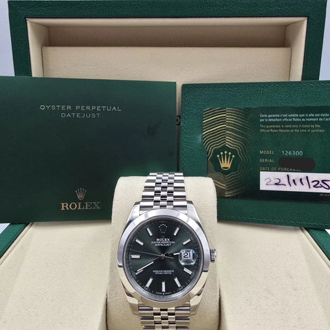 PAPERS 2025 Rolex Datejust 41mm Steel Mint Green Smooth Jubilee 126300 BOX