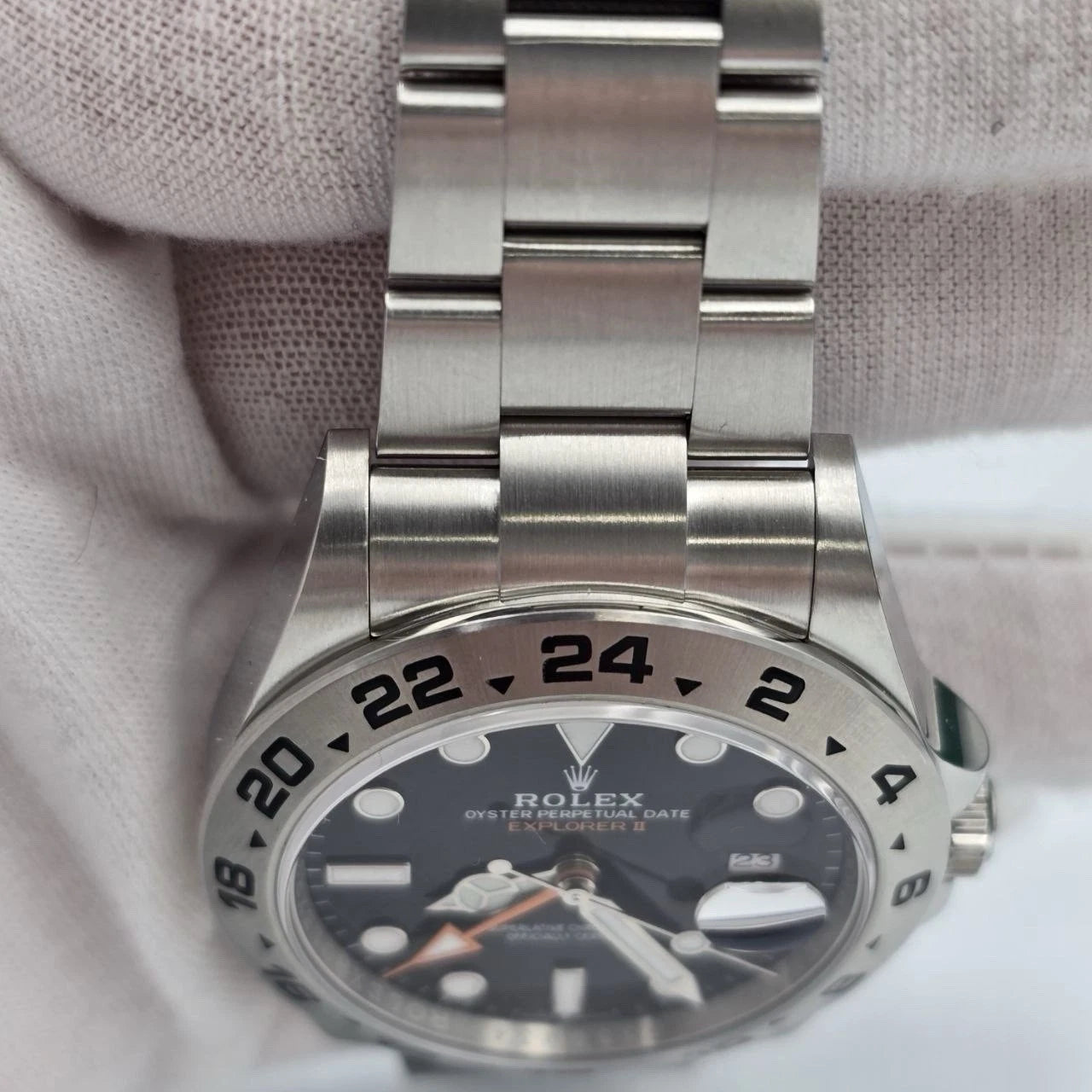 PAPERS 2022 Rolex Explorer II 42mm 226570 Stainless Steel Black Dial BOX