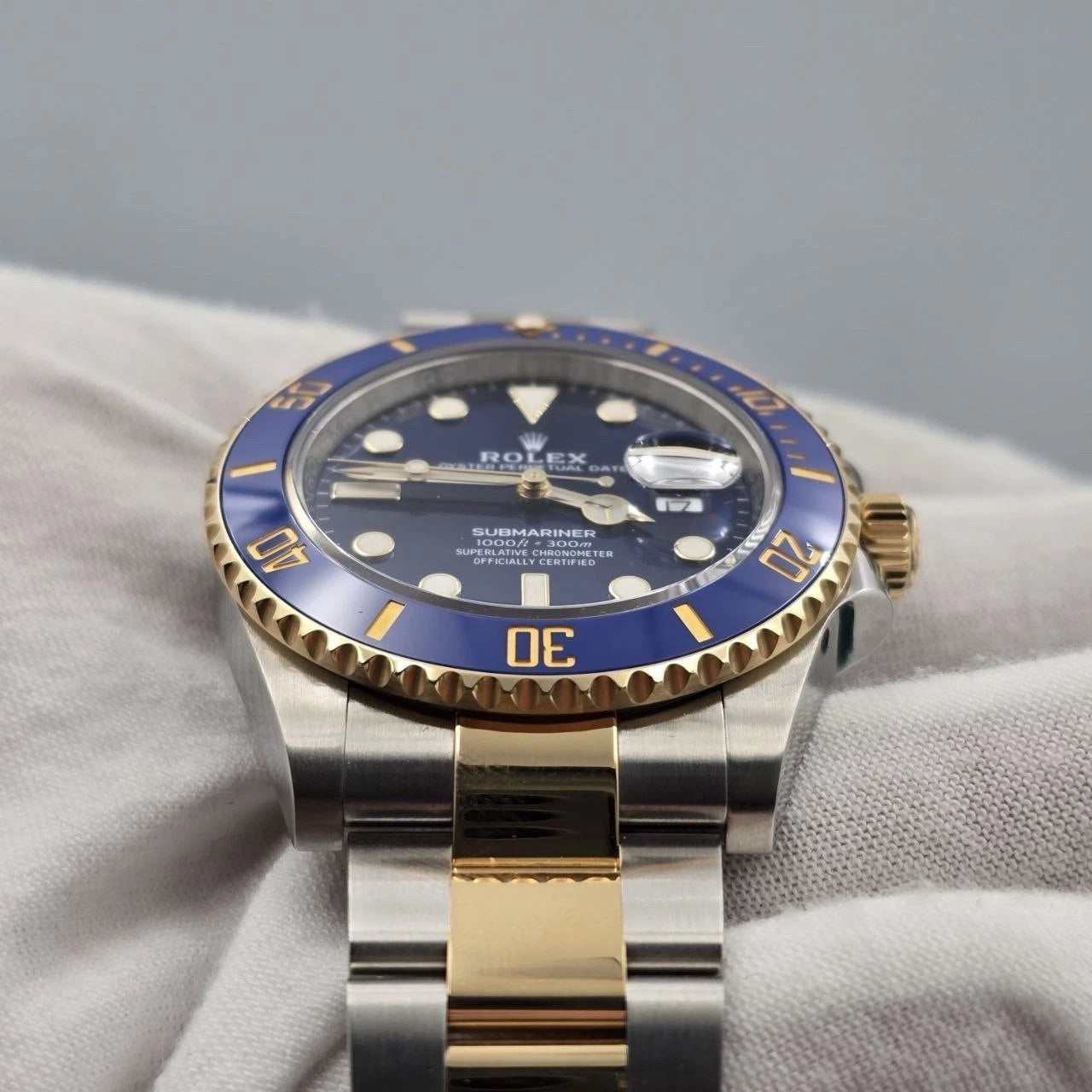 PAPERS 2022 Rolex Submariner Blue Dial Two Tone Gold 41mm Watch 126613LB BOX