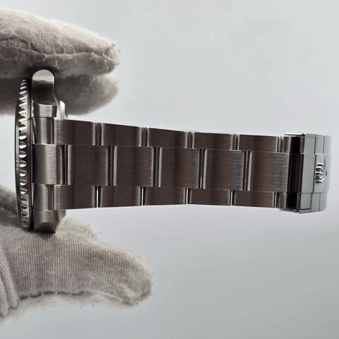 Rolex Submariner 124060