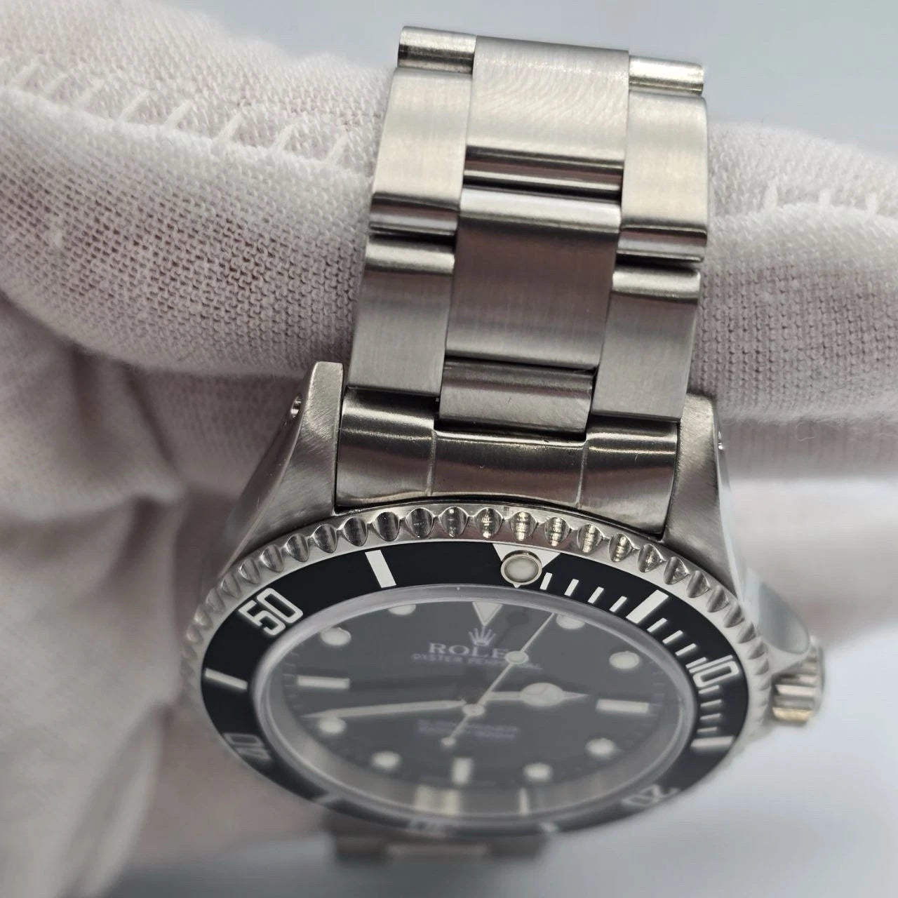 Rolex Submariner No Date 14060M 2 Liner Black Dial Stainless Steel 40mm Watch