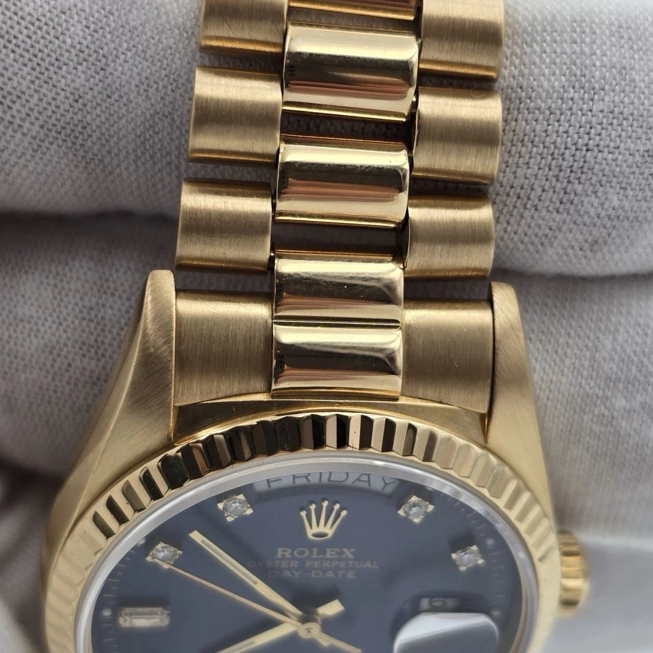 Rolex Gold Day-Date President Gold FACTORY Blue Diamond Dial 36mm Watch 18238