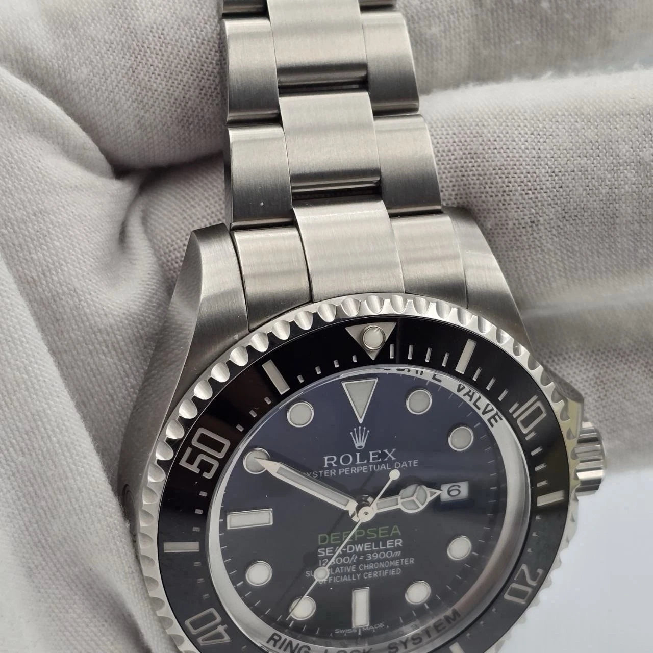 PAPERS 2015 Rolex Sea-Dweller Deepsea James Cameron Blue 116660 44mm Watch BOX