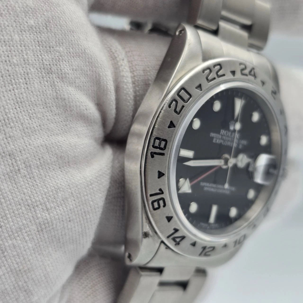 Rolex Explorer II 16570 Steel Black Dial Automatic Date Watch 40MM