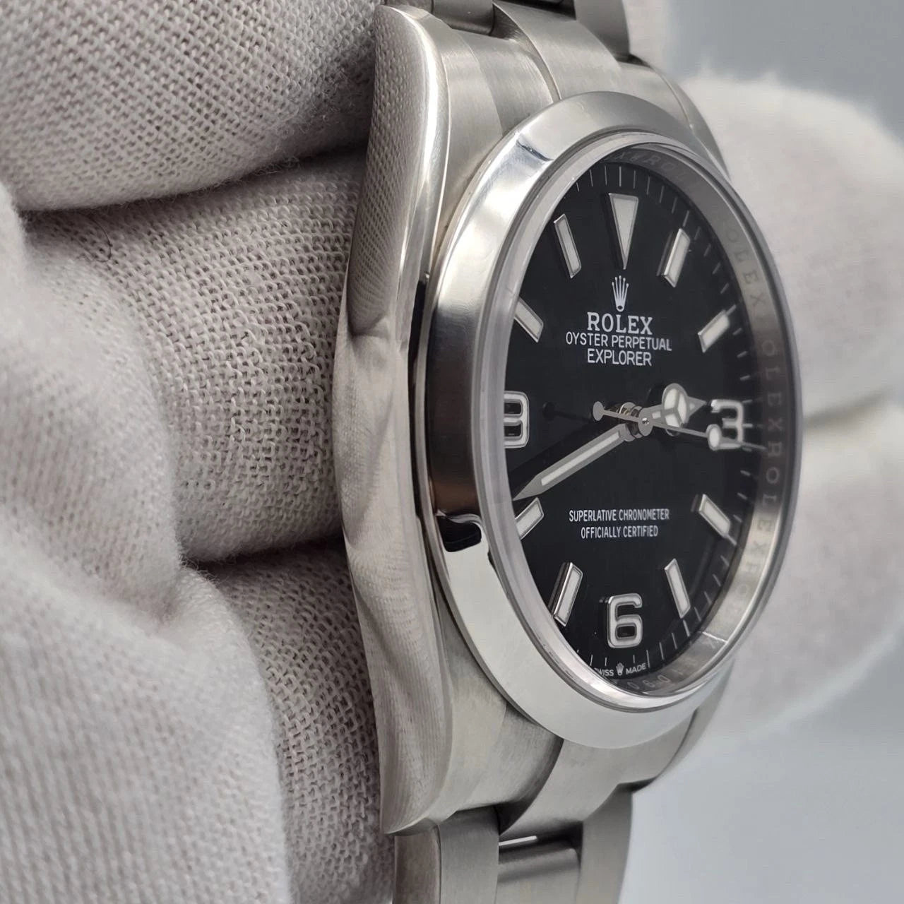 PAPERS MINT 2021 Rolex Explorer Black Dial Stainless Steel 36mm Watch 124270 BOX
