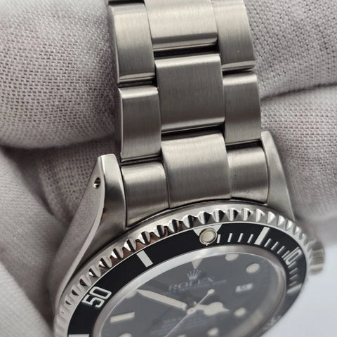 MINT Rolex Sea-Dweller 16600 Stainless Steel Black Dial 40MM Watch