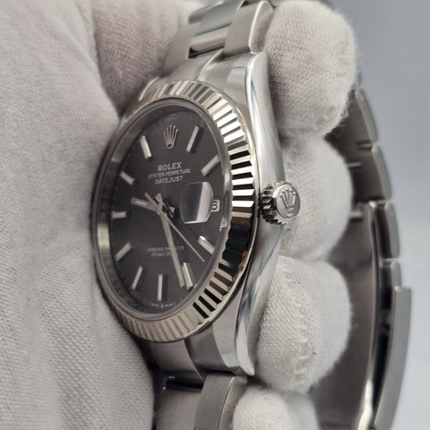 PAPERS MINT 2024 Rolex Datejust 41mm Oyster Rhodium Dial Fluted Bezel 126334 BOX