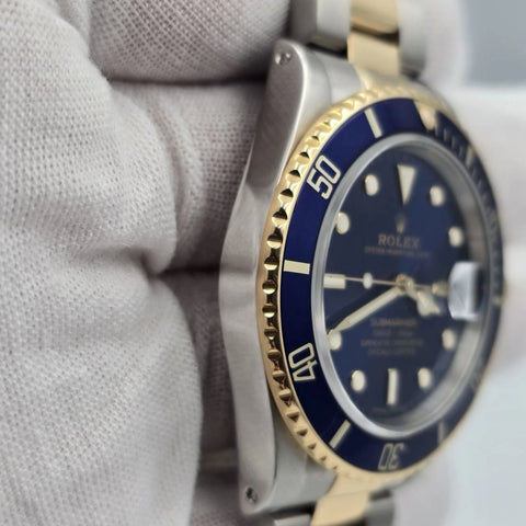 2023 RSC Rolex Submariner Date 18K Gold Blue Stainless Steel 40mm Watch 16803