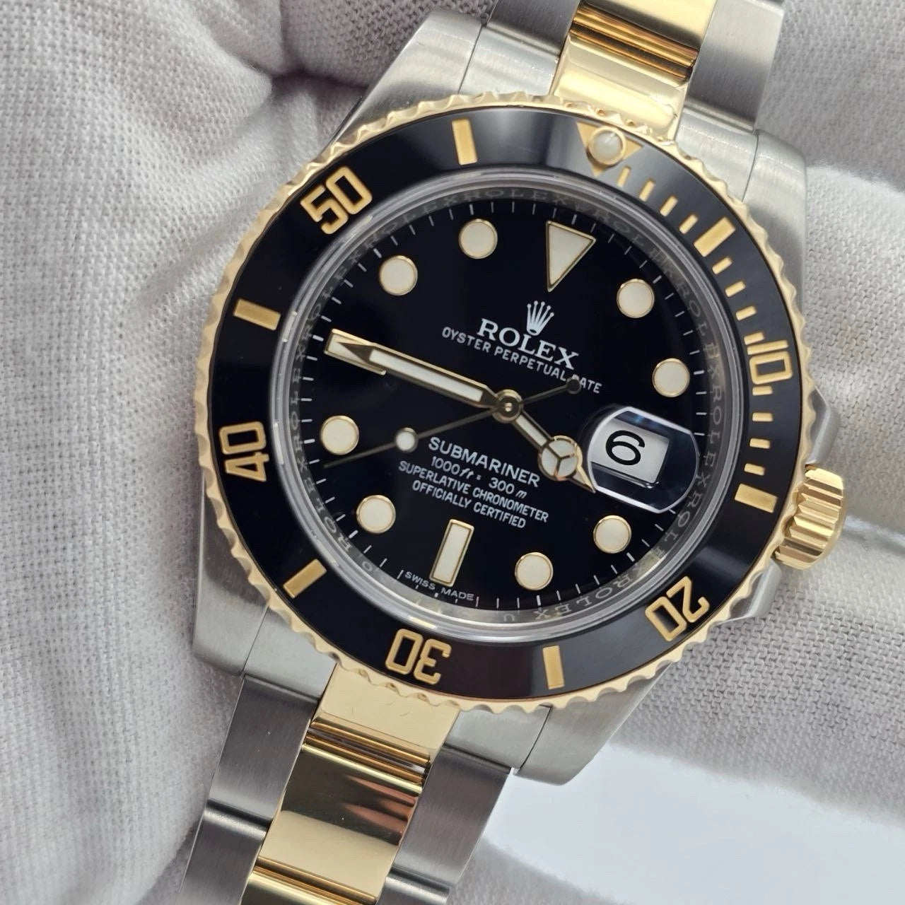 2015 Rolex Submariner Date 40mm 18k Yellow Gold & Steel Black Watch 116613LN B+P