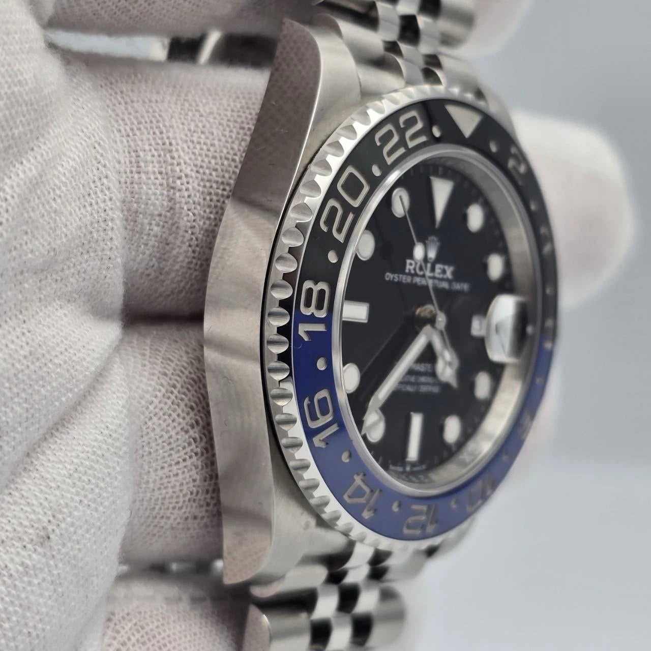 PAPERS 2023 Rolex GMT-Master II BATGIRL Steel JUBILEE 40mm 126710BLNR BOX